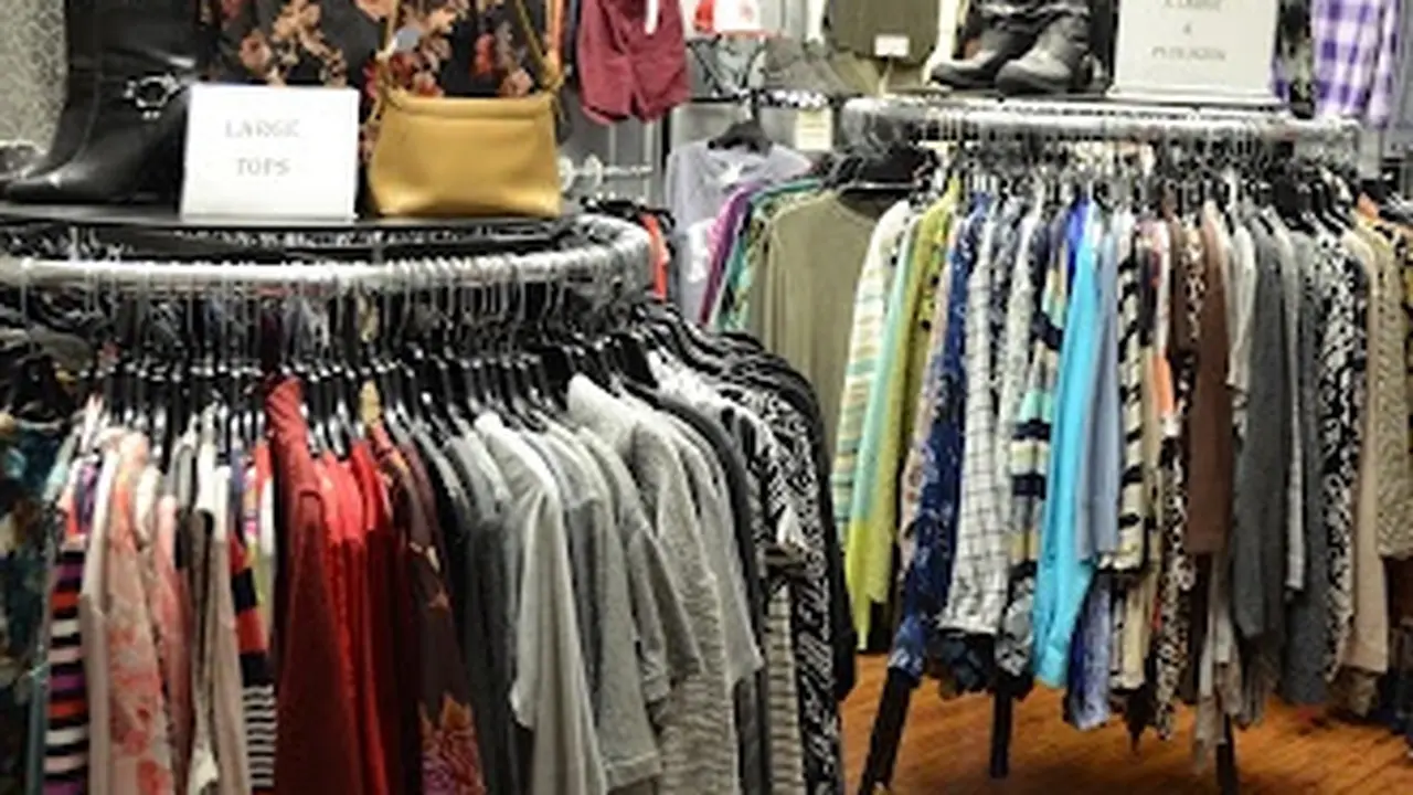 Consignment store in Columbia, Illinois: Fashion Attic