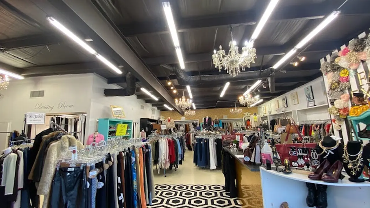 Consignment store in Little Rock, Arkansas: Fashion Exchange Women's Upscale Resale