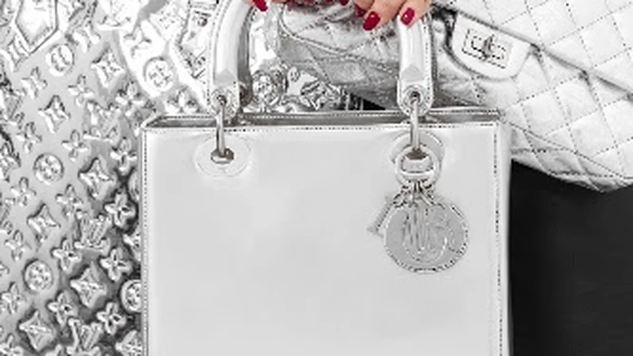 Consignment store in Boca Raton, Florida: FASHIONPHILE Salon Boca Raton