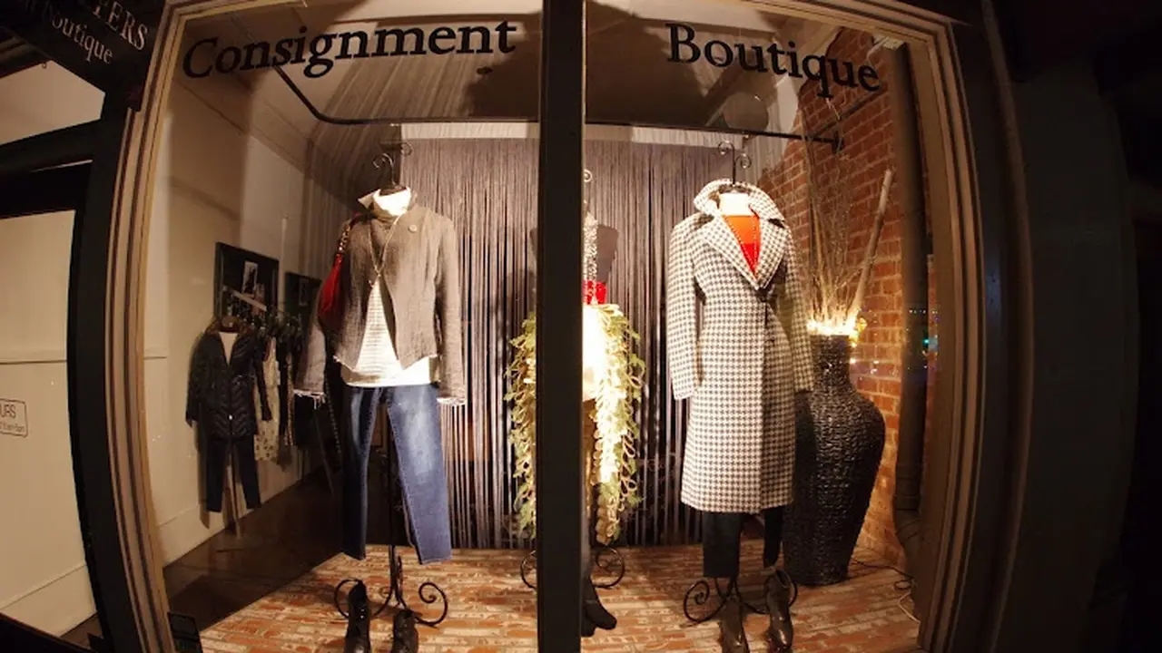Consignment store in San Luis Obispo, California: Finders Keepers