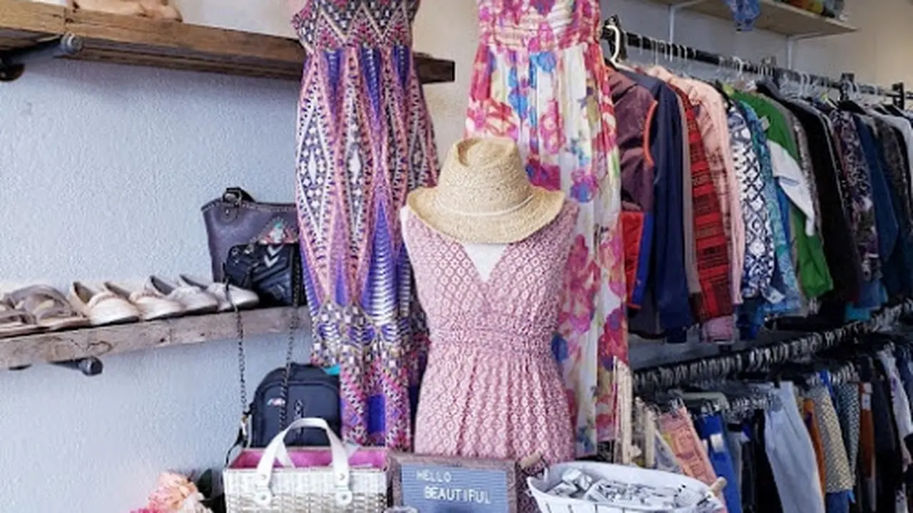 Consignment store in Pagosa Springs, Colorado: Funky Trunk