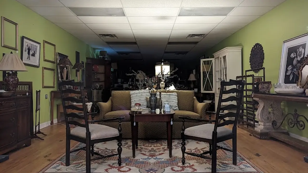Consignment store in Murfreesboro, Tennessee: FunTiques