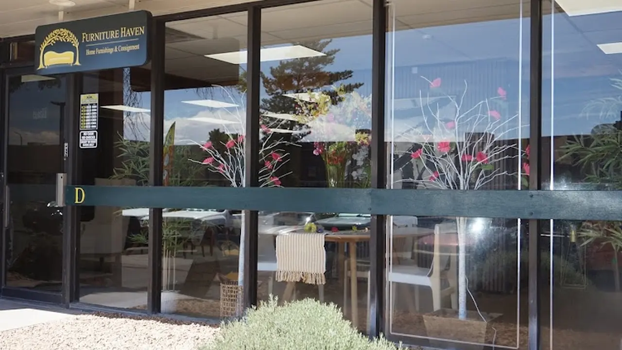 Consignment store in Albuquerque, New Mexico: Furniture Haven ABQ