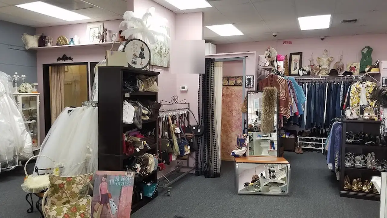Consignment store in Vista, California: Garment Gourmet