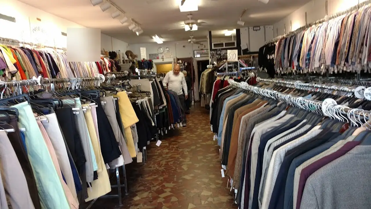 Consignment store in Columbia, South Carolina: Gentleman's Closet