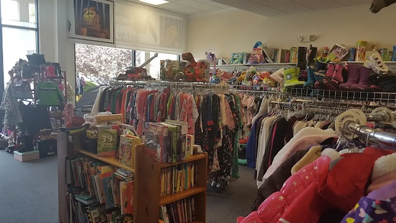 Consignment store in North Haven, Connecticut: Good As New