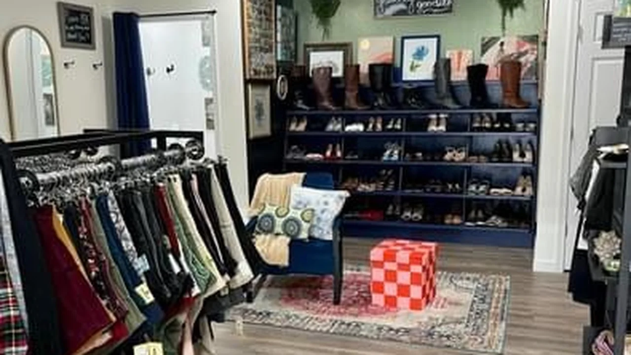 Consignment store in Shepherd, Michigan: Gracelyn’s Goodies Thrift Boutique & Consignment