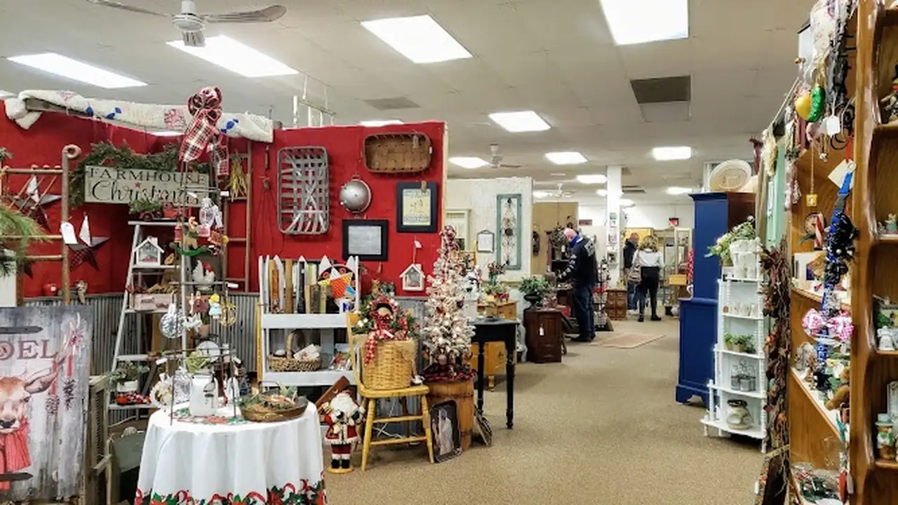 Consignment store in Toledo, Ohio: Great Finds in Maumee
