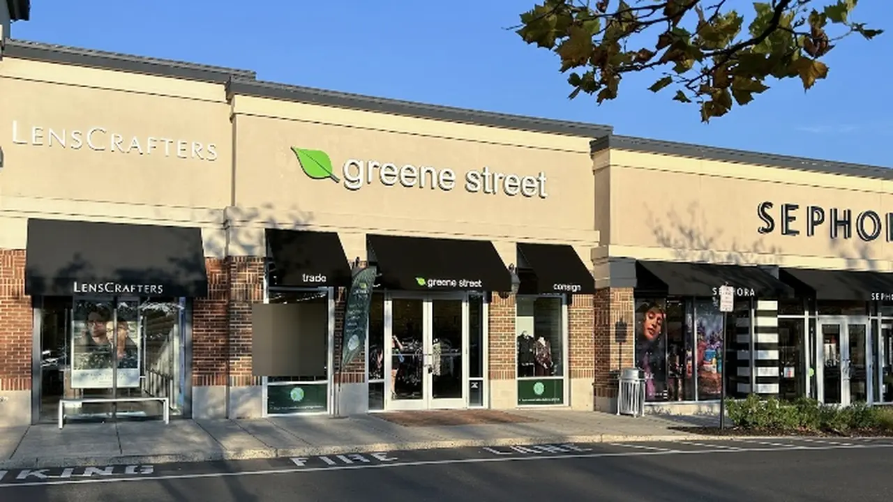 Consignment store in North Wales, Pennsylvania: Greene Street