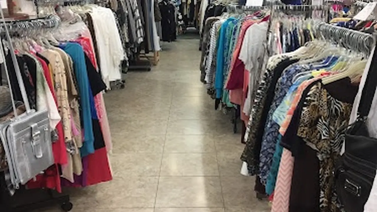 Consignment store in Delray Beach, Florida: Gutsy Boutique