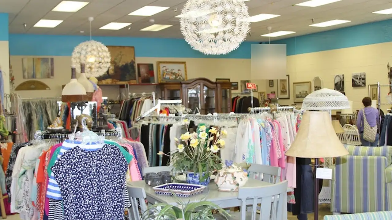 Consignment store in Fayetteville, North Carolina: High Cotton Consigment