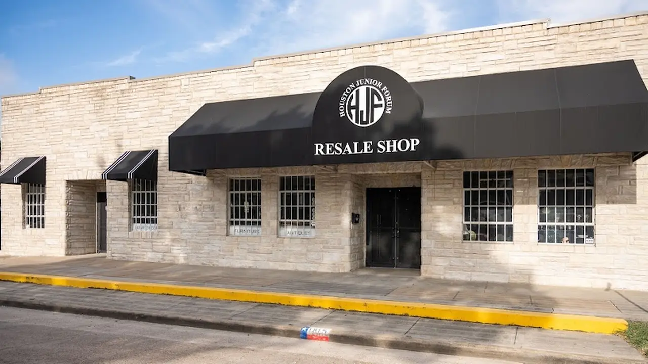 Consignment store in Houston, Texas: HJF Resale Shop