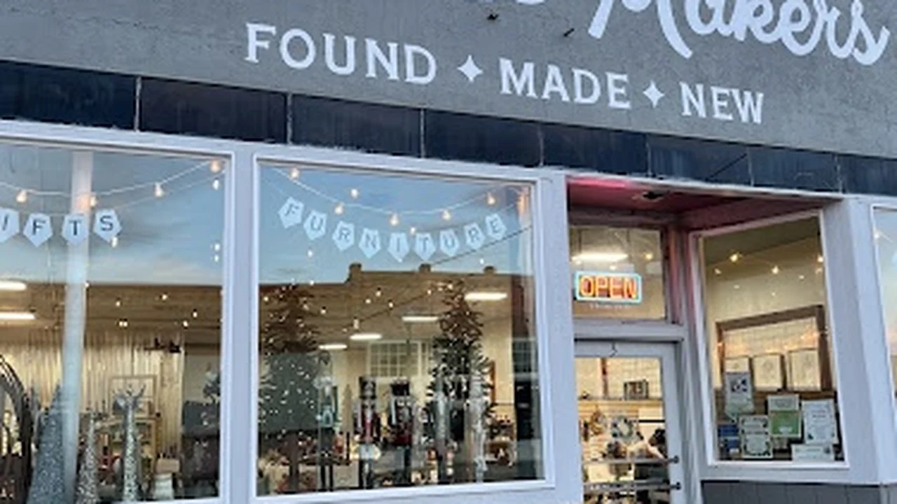 Consignment store in Harrington, Washington: Home & Makers