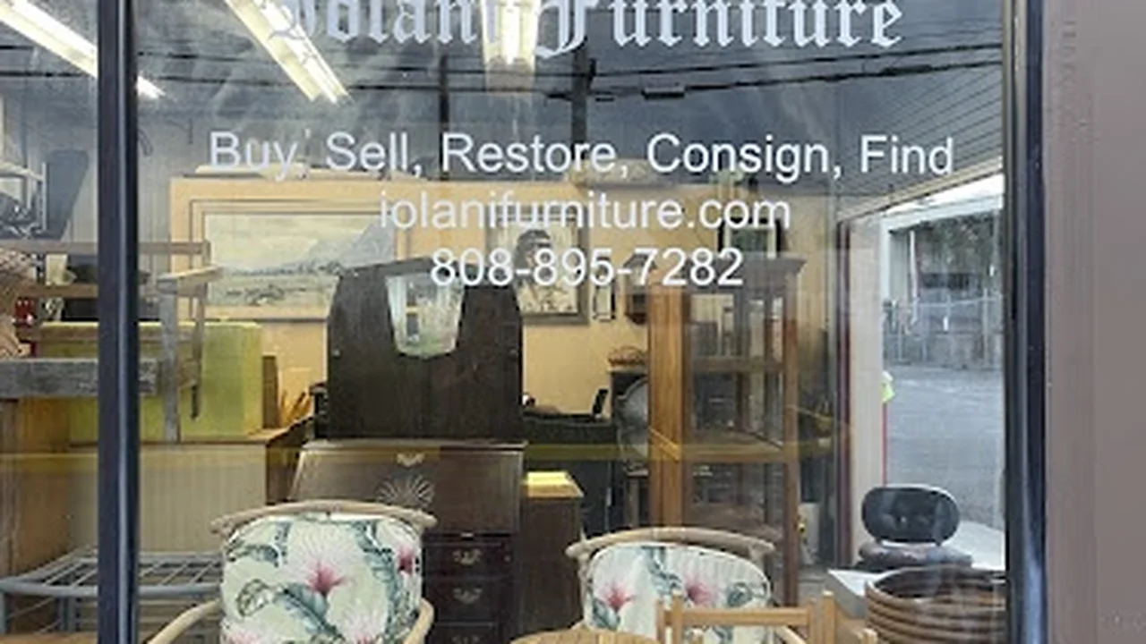 Consignment store in Hilo, Hawaii: ‘Iolani Furniture