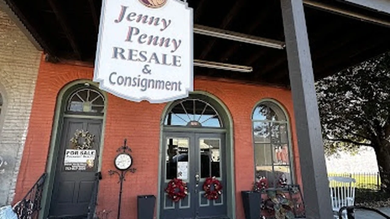 Consignment store in Calvert, Texas: Jenny Penny Resale