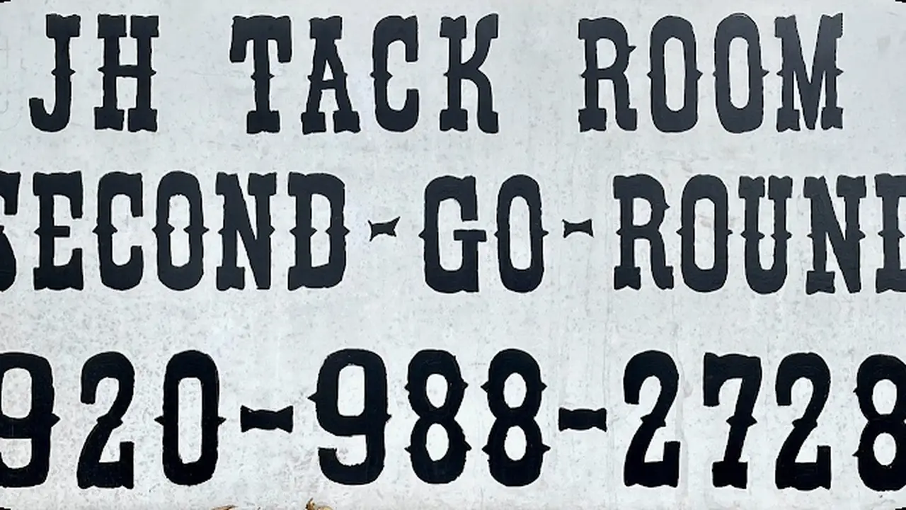 Consignment store in Jefferson, Wisconsin: Jh Second Go Round Tack Room