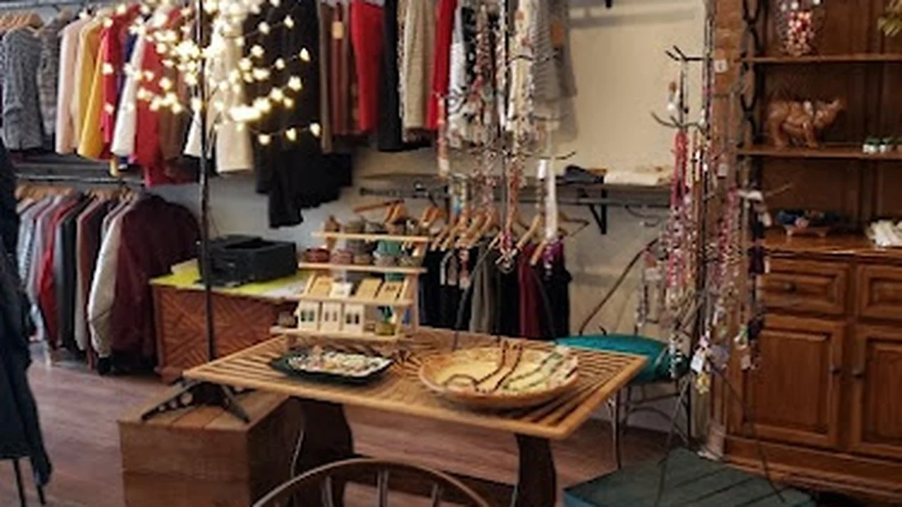 Consignment store in Olean, New York: Kaleidoscope Boutique & Gallery