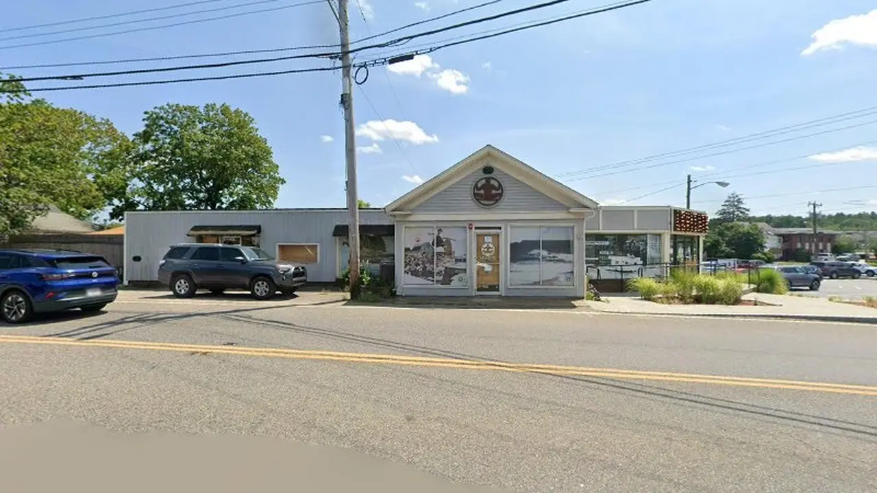 Consignment store in Marshfield, Massachusetts: Kids Clothes