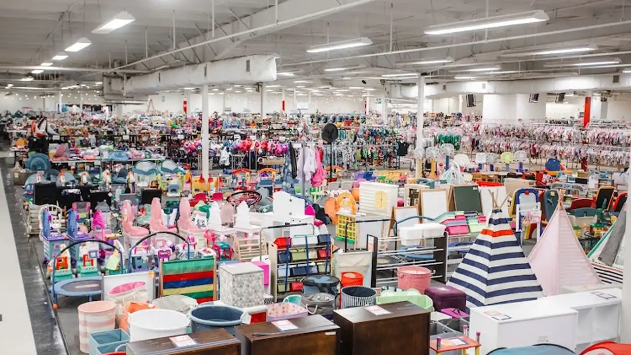 Consignment store in Raleigh, North Carolina: Kids EveryWEAR