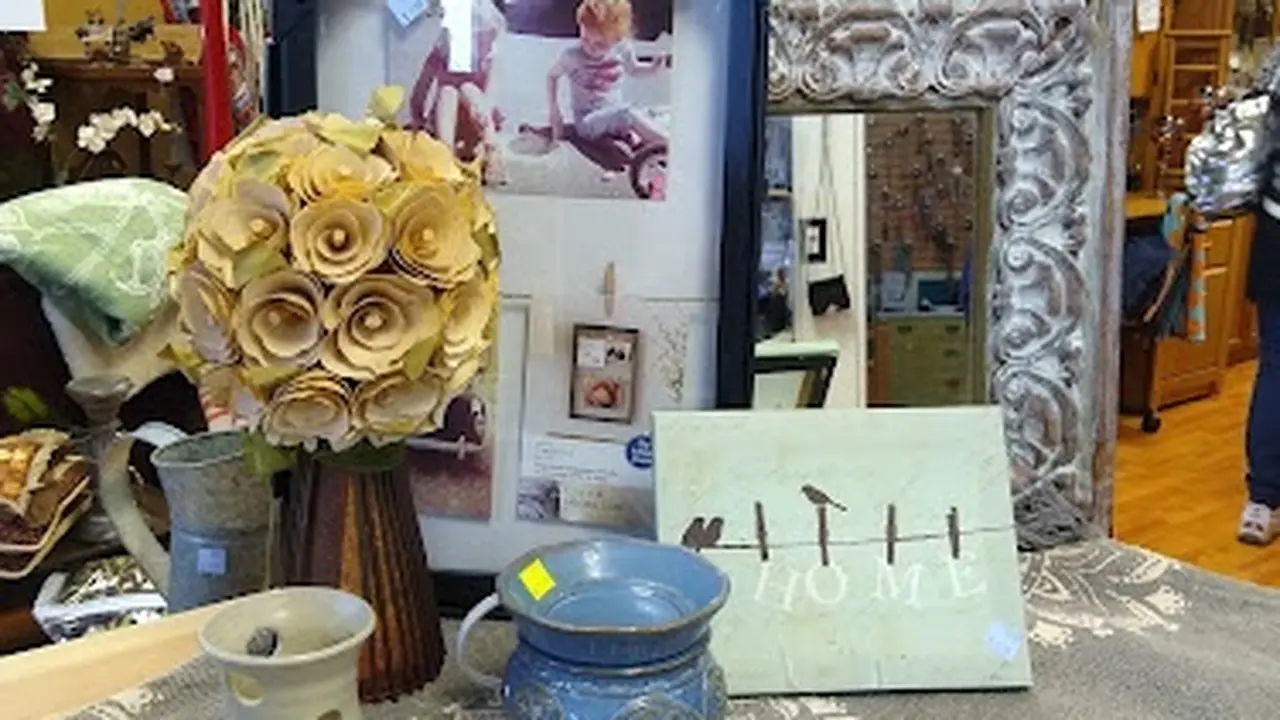 Consignment store in Cleveland, Georgia: Kim's Consignment