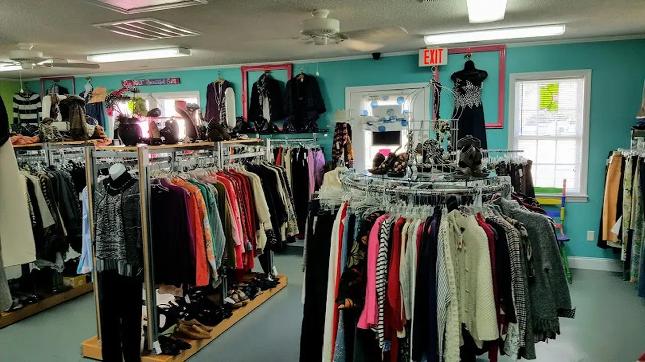 Consignment store in Southport, North Carolina: Klassy Konsignment