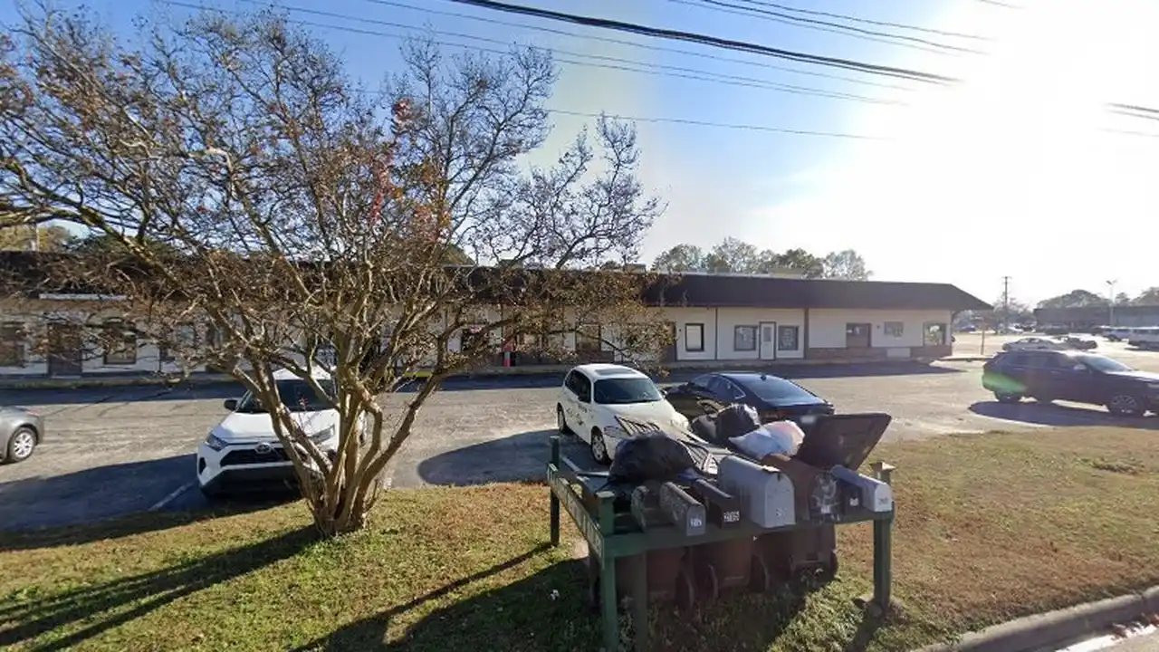 Consignment store in Tarboro, North Carolina: KwaliTstuff