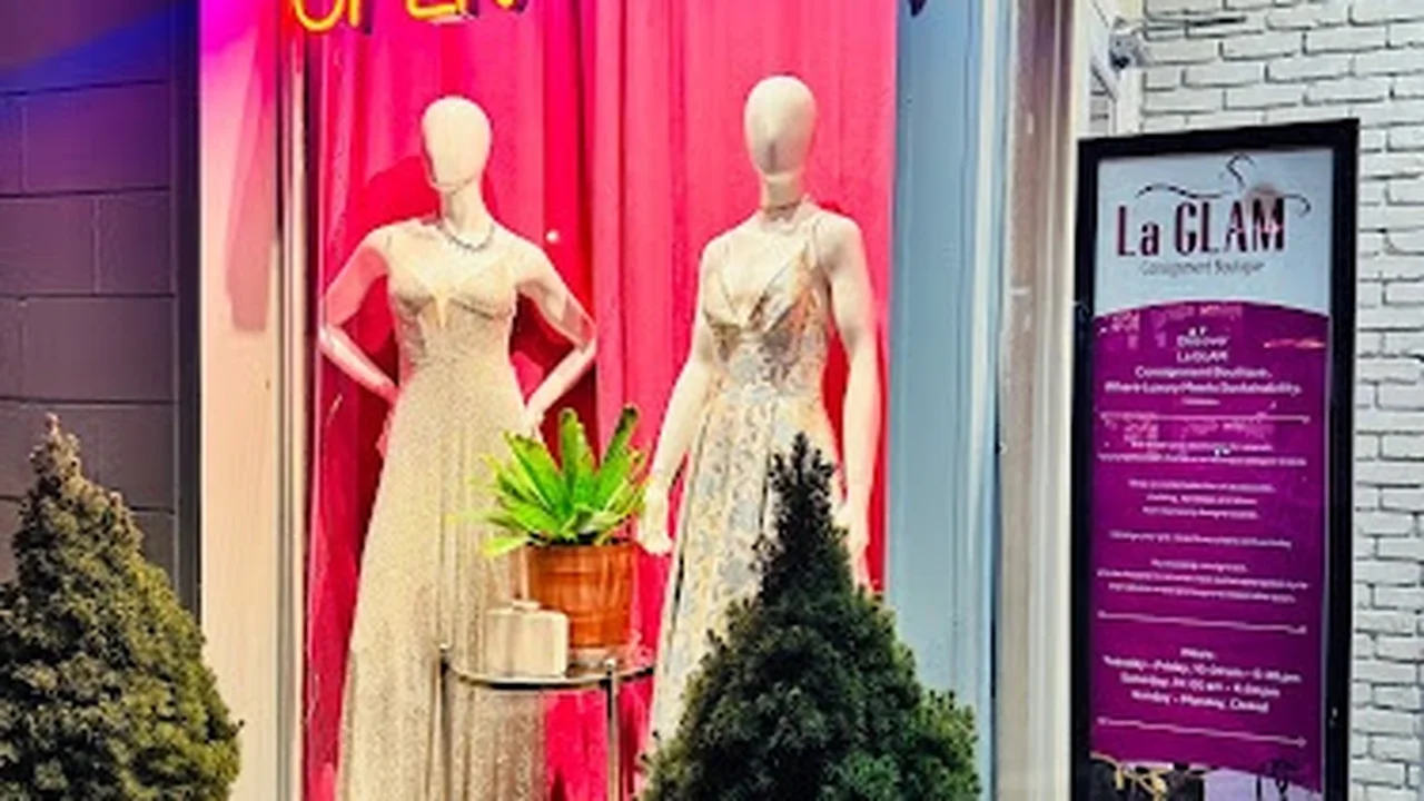Consignment store in East Longmeadow, Massachusetts: La Glam Consignment Boutique
