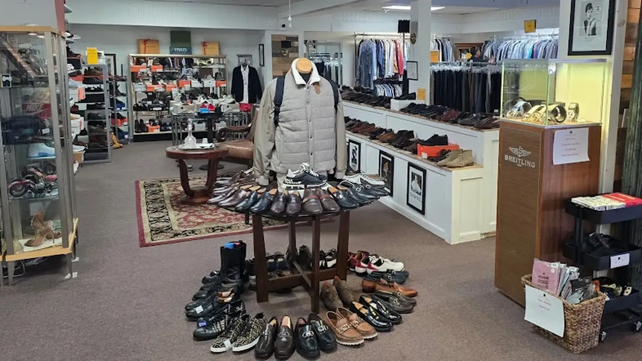 Consignment store in Farmington Hills, Michigan: Label Legends Men’s Luxury Consignment