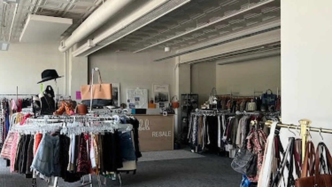 Consignment store in Athens, Georgia: Labels Resale Boutique