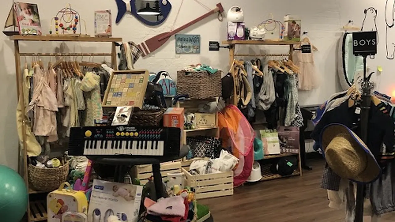 Consignment store in Louisville, Kentucky: Lady Bear Resale