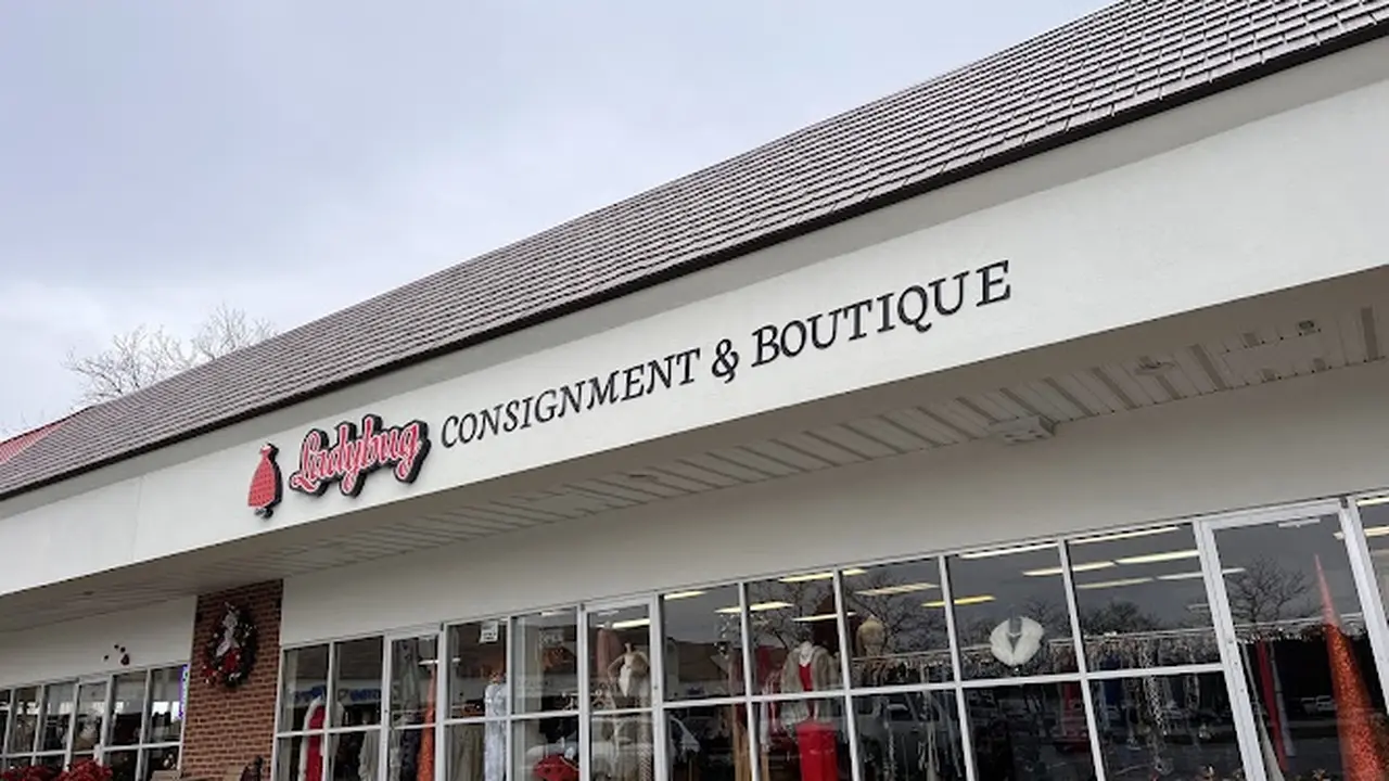 Consignment store in Williamsburg, Virginia: Ladybug Consignment & Boutique
