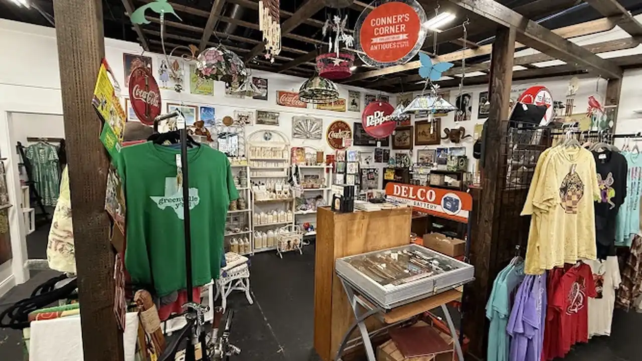 Consignment store in Greenville, Texas: Lee Street Mercantile