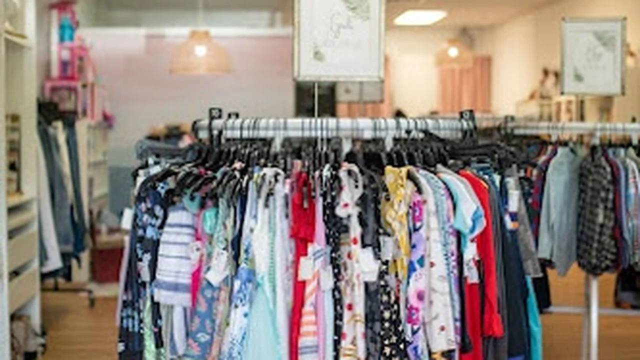 Consignment store in Yorktown, Virginia: Lilly and Lane Co.
