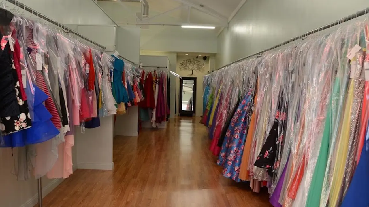 Consignment store in Moline, Illinois: Little Black Dress