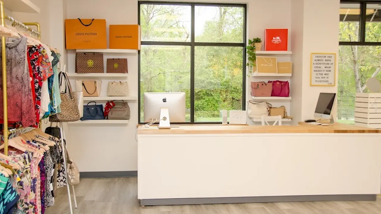 Consignment store in Lincolnton, North Carolina: Little Hidden Gem