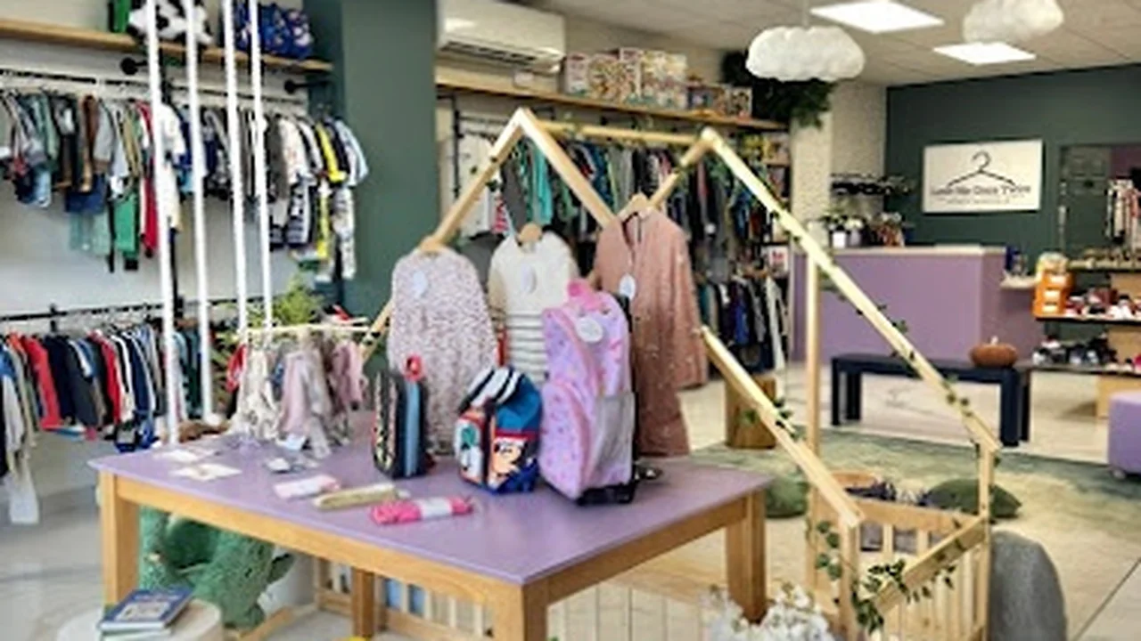 Consignment store in Lansdale, Pennsylvania: Love Me Once Twice