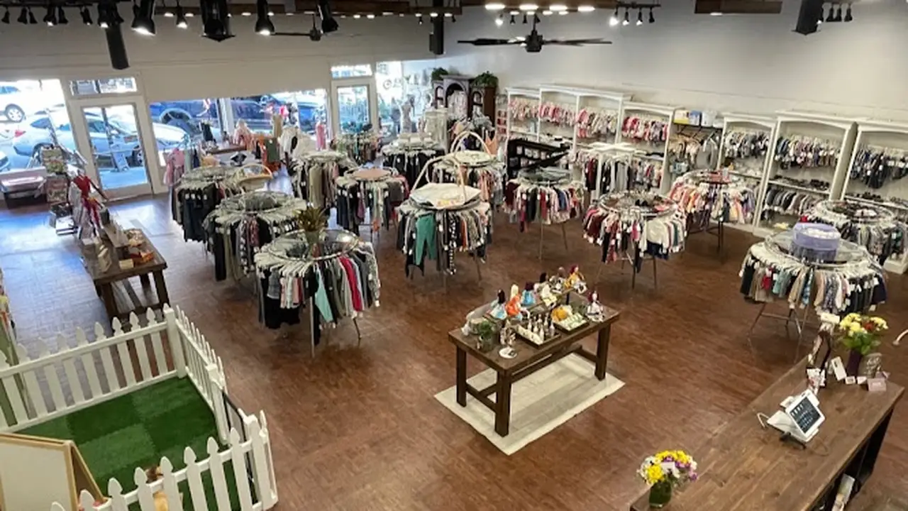 Consignment store in Auburn, California: Loved Again Children's Boutique