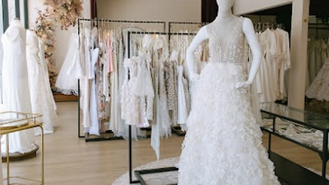 Consignment store in Beverly Hills, California: Loved Twice Bridal