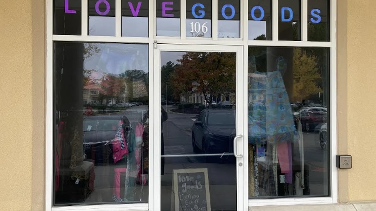 Consignment store in Durham, North Carolina: LoveGoods