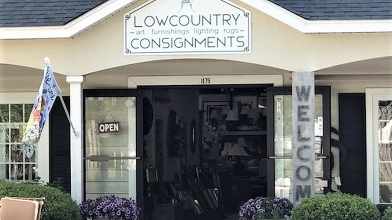 Consignment store in Mt Pleasant, South Carolina: Lowcountry Consignments