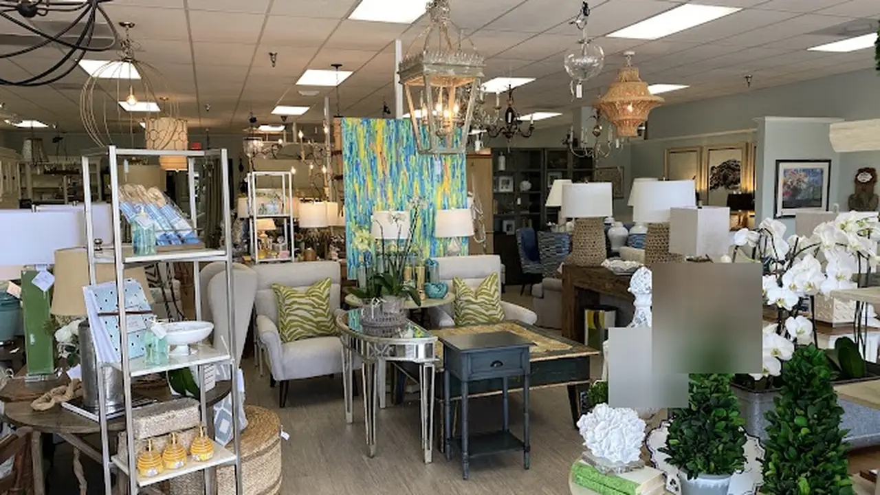 Consignment store in Ponte Vedra Beach, Florida: Luxury For Less in Ponte Vedra