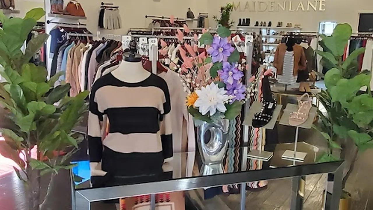 Consignment store in Henderson, Nevada: Maidenlane