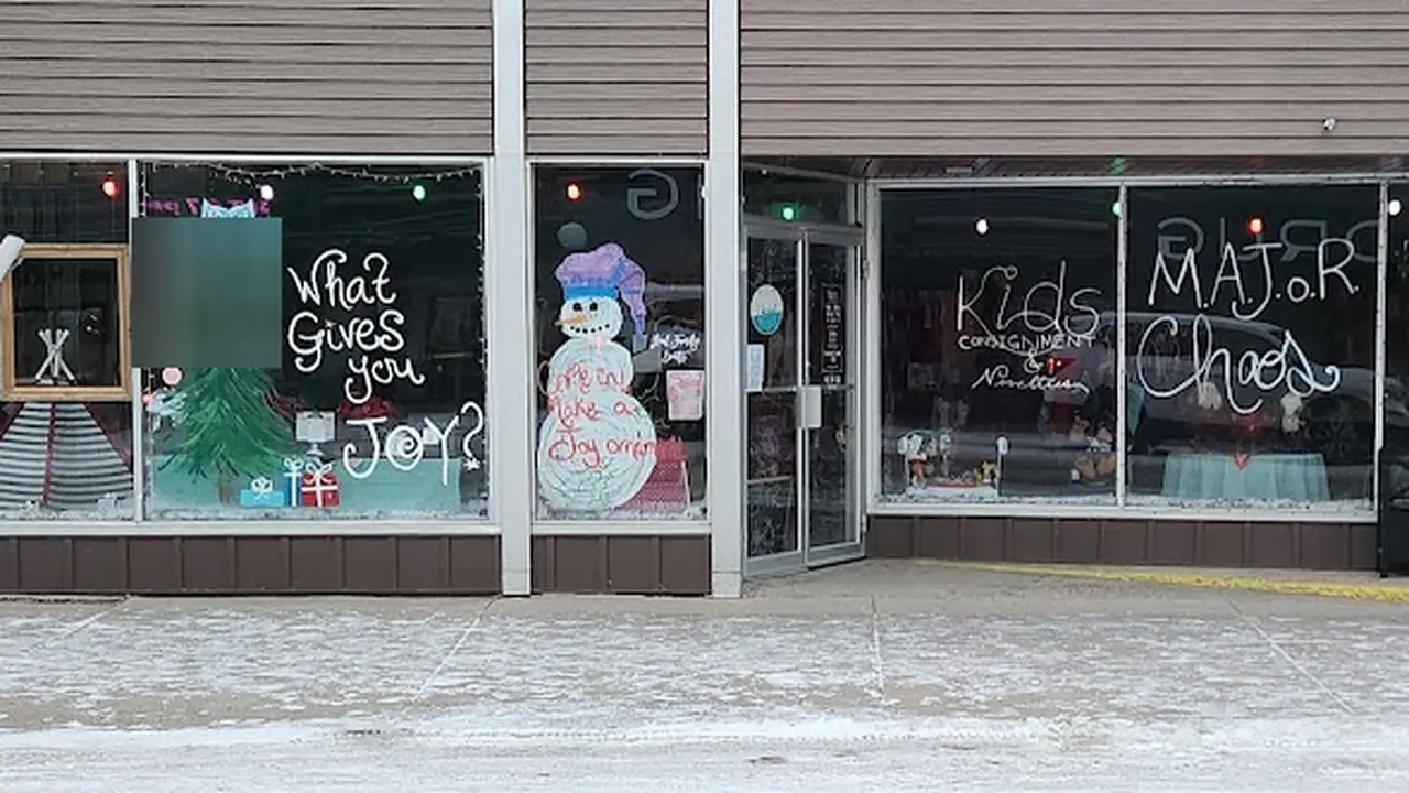 Consignment store in Conrad, Montana: MAJoR Chaos