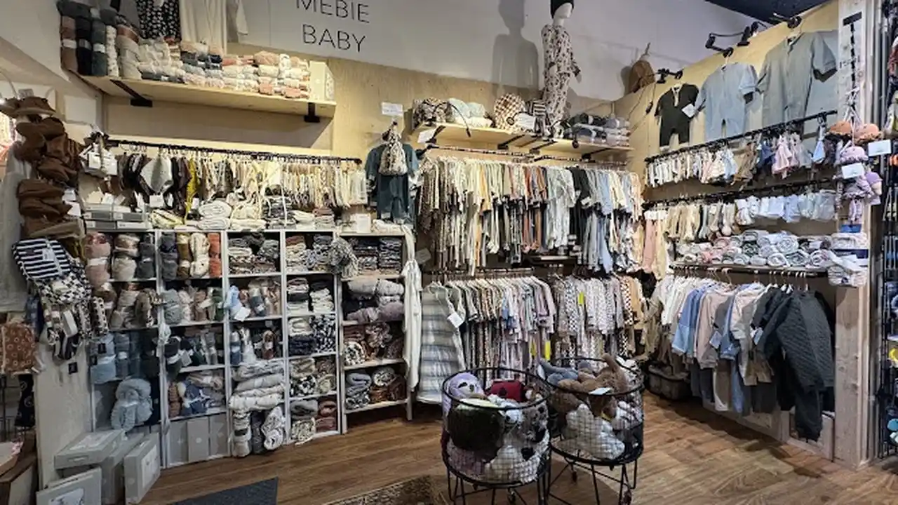 Consignment store in Delano, Minnesota: Market 12