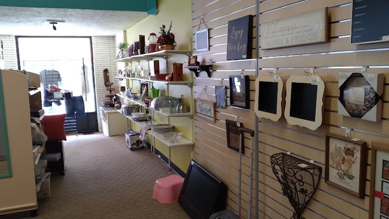 Consignment store in York, Nebraska: Marla's Choice Consignment