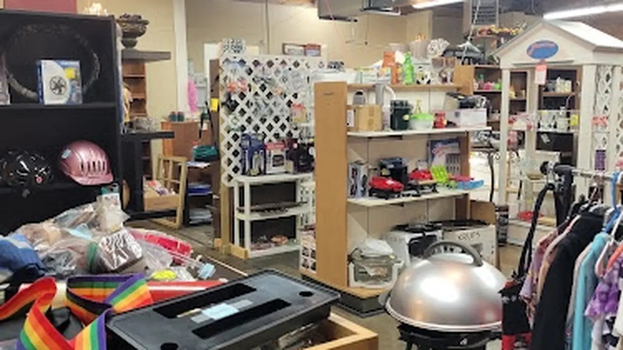 Consignment store in Asheboro, North Carolina: Marlene Parker...Consignment Plus