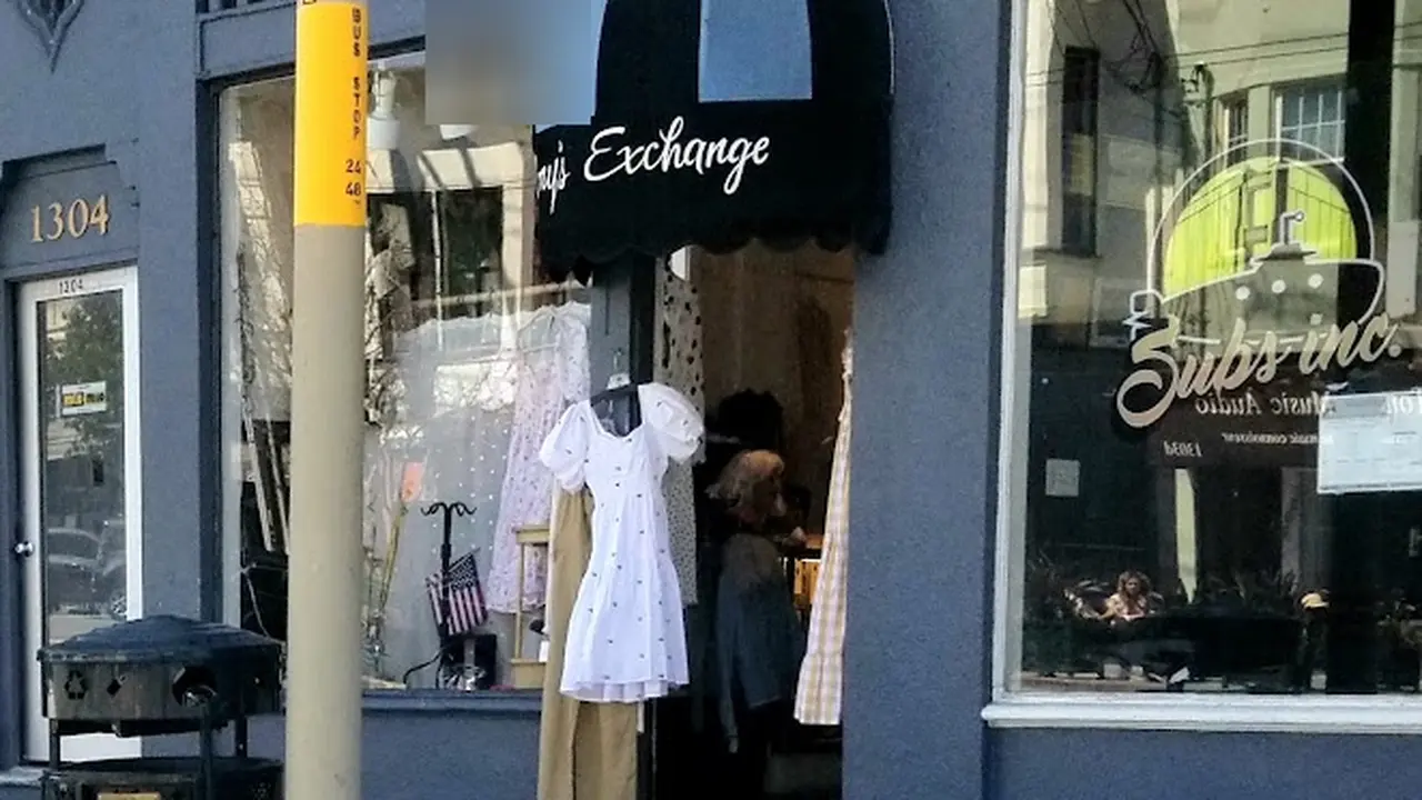 Consignment store in San Francisco, California: Mary’s Exchange