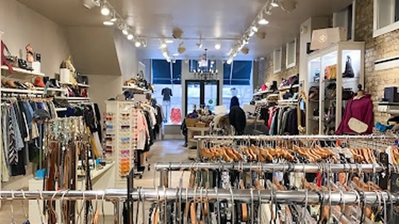 Consignment store in Chicago, Illinois: McShane's Exchange Consignment