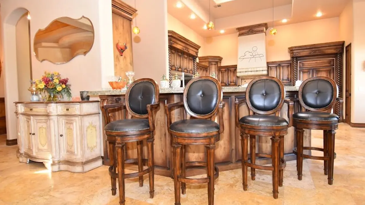 Consignment store in Las Cruces, New Mexico: Mesilla Valley Estate Sales