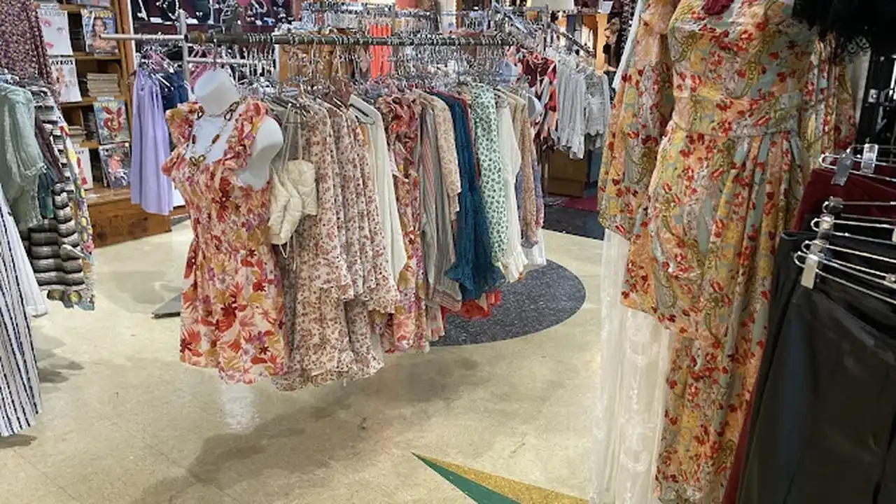 Consignment store in Miami, Florida: Miami Twice
